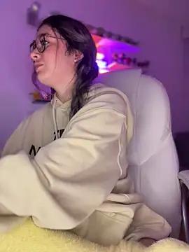 Sharon 07 online show from March 23, 2025, 5:54 am