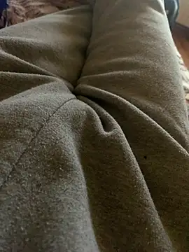 MuzzyFacing online show from February 7, 2026, 1:26 pm