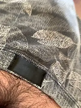 MuzzyFacing online show from April 15, 2026, 12:12 pm