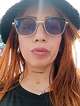 Alis xxx online show from September 26, 2025, 6:34 pm