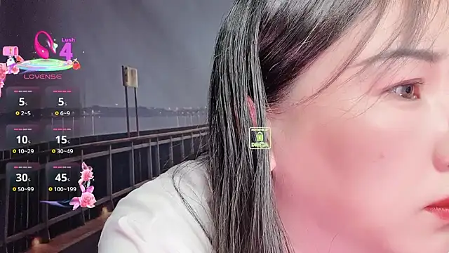 Liqinqin online show from September 12, 2025, 8:58 am