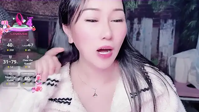 Liqinqin online show from November 2, 2025, 6:27 am