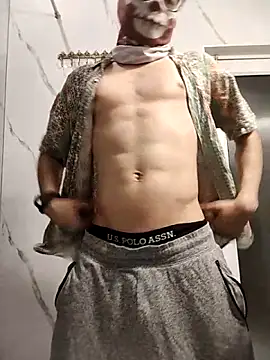 Snapshot of mrmasseur06 chatting on May 8, 2026, 6:46 pm mrmasseur06 online show from May 8, 2026, 6:46 pm