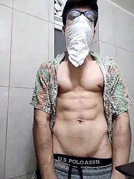 Snapshot of mrmasseur06 chatting on May 23, 2026, 7:07 pm mrmasseur06 online show from May 23, 2026, 7:07 pm
