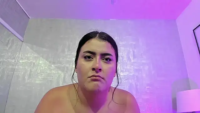 Snapshot of VioletaMaddox chatting on September 24, 2025, 8:39 am VioletaMaddox online show from September 24, 2025, 8:39 am