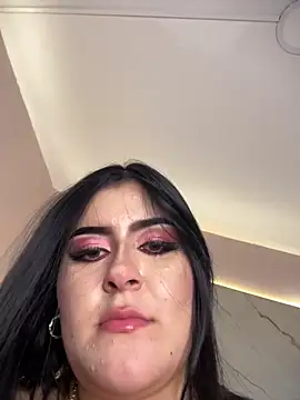 Snapshot of VioletaMaddox chatting on October 17, 2025, 8:39 am VioletaMaddox online show from October 17, 2025, 8:39 am