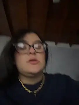 Snapshot of VioletaMaddox chatting on January 18, 2026, 1:26 pm VioletaMaddox online show from January 18, 2026, 1:26 pm