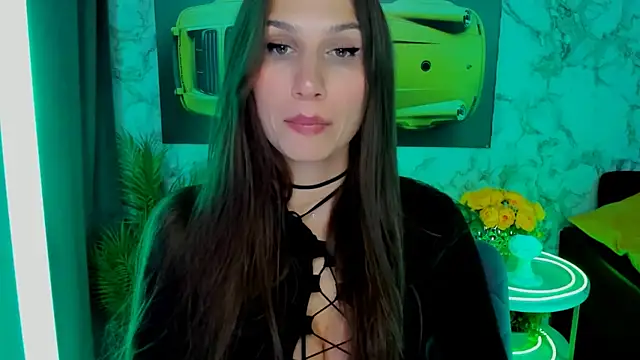 Mollyinyourmind online show from April 21, 2026, 1:42 am