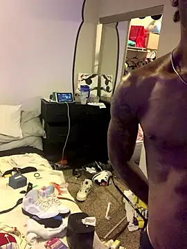 Triggerhappycj100 online show from April 19, 2026, 4:01 am