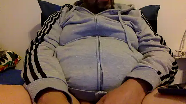 steve669 hot online show from November 12, 2025, 9:58 pm