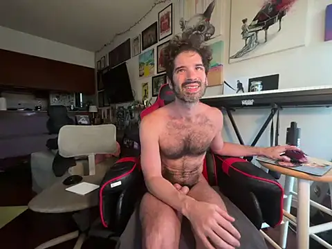 Snapshot of Pupscritch chatting on May 12, 2026, 2:25 pm Pupscritch online show from May 12, 2026, 2:25 pm