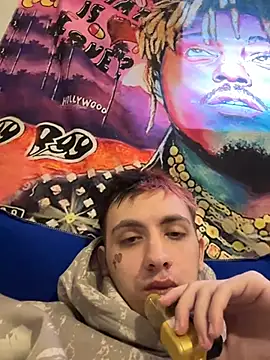 Capwildd 124 online show from July 22, 2026, 4:32 pm