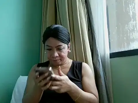 Snapshot of GorgeousHotCum chatting on July 10, 2026, 9:01 am GorgeousHotCum online show from July 10, 2026, 9:01 am