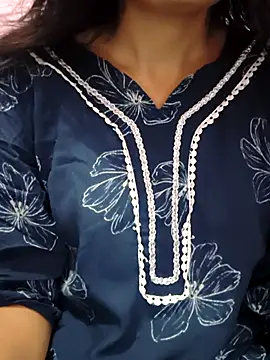 Snapshot of modelnishu chatting on January 7, 2026, 1:41 am modelnishu online show from January 7, 2026, 1:41 am