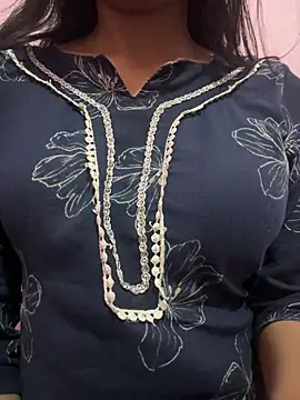 Snapshot of modelnishu chatting on January 18, 2026, 5:55 am modelnishu online show from January 18, 2026, 5:55 am