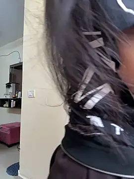 Snapshot of modelnishu chatting on April 30, 2026, 5:47 am modelnishu online show from April 30, 2026, 5:47 am