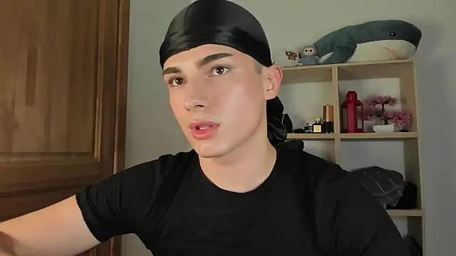 mystic evan online show from October 24, 2025, 11:56 pm