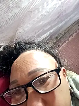 Mamapm20 online show from September 25, 2025, 10:24 pm