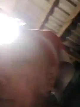 Mamapm20 online show from October 20, 2025, 11:21 am