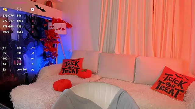 LilLisa online show from October 26, 2025, 4:02 pm