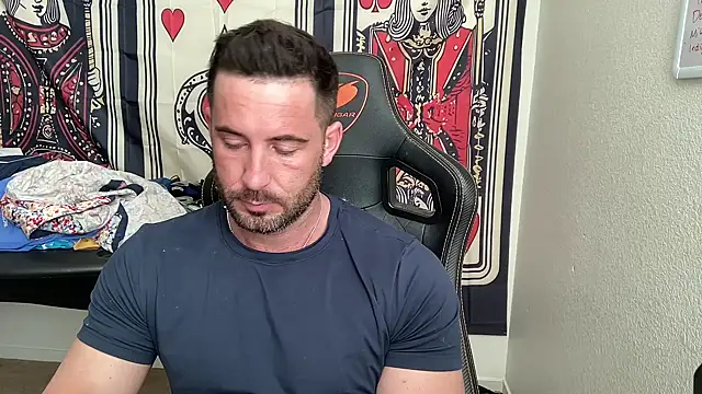 Snapshot of brettmycles28 chatting on March 12, 2026, 3:40 pm brettmycles28 online show from March 12, 2026, 3:40 pm