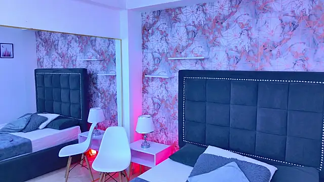 Angelique Angell online show from April 14, 2026, 7:42 pm