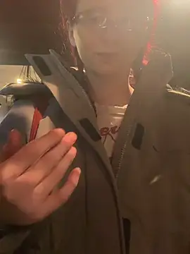 raen001 online show from February 6, 2026, 9:56 am