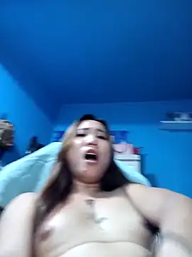 Yourdream07mixcey online show from October 9, 2025, 9:40 am