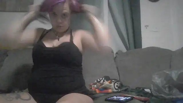 Snapshot of TWiSTYTheTwizted chatting on July 14, 2026, 6:24 pm TWiSTYTheTwizted online show from July 14, 2026, 6:24 pm
