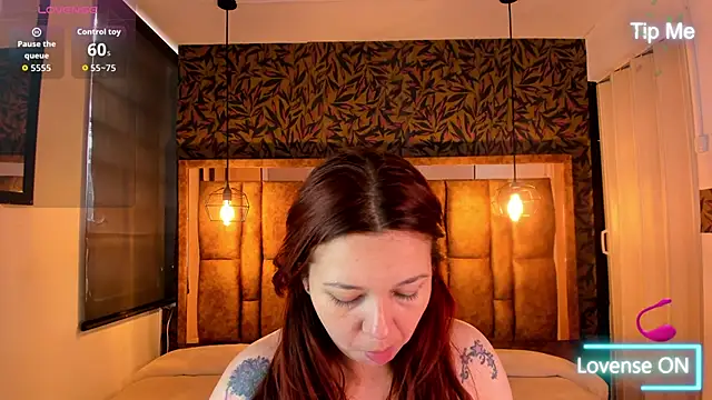 Isa Thompson   online show from October 30, 2025, 11:55 am