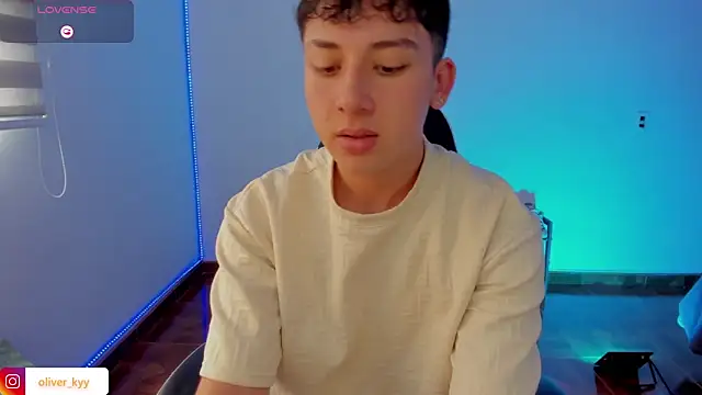 Casper   kyy online show from November 24, 2025, 6:18 pm