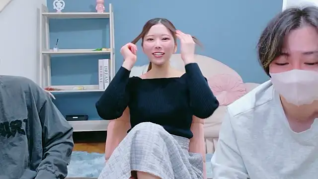 Reto-sama online show from February 10, 2026, 12:42 pm