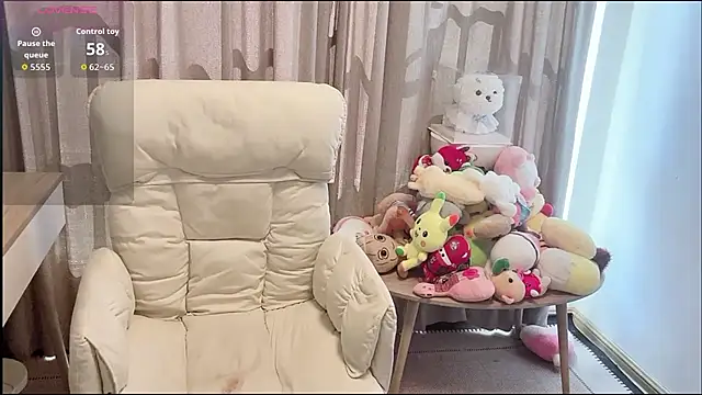 Y-fovik-ii online show from October 6, 2025, 5:27 am