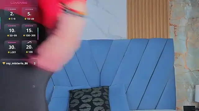 Snapshot of angel__red_ chatting on November 24, 2025, 3:28 am angel red online show from November 24, 2025, 3:28 am