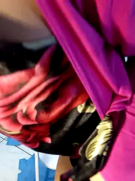 Monella78 online show from November 11, 2025, 2:28 pm