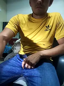 Bosssweet22cm online show from November 13, 2025, 1:04 am