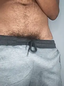 Bosssweet22cm online show from February 22, 2026, 8:40 pm