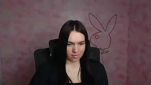 Lola Saymyname online show from April 5, 2026, 11:18 am