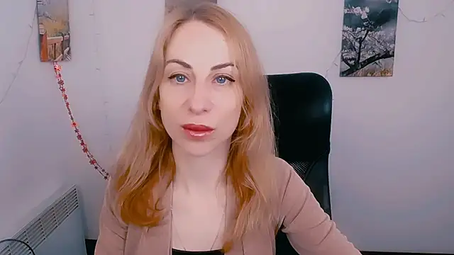 Snapshot of Create_your_own_sun chatting on April 4, 2026, 12:24 pm Create your own sun online show from April 4, 2026, 12:24 pm