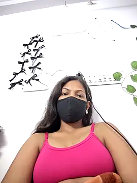 HOTSEXY KAVYA online show from October 30, 2025, 4:19 pm