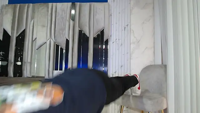 Morganandmegan online show from November 10, 2025, 11:20 am