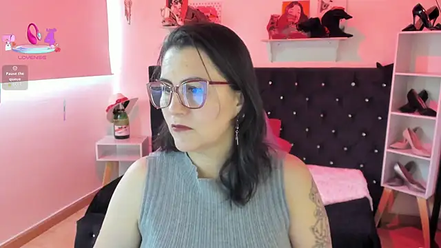 D Martii online show from October 7, 2025, 12:57 pm