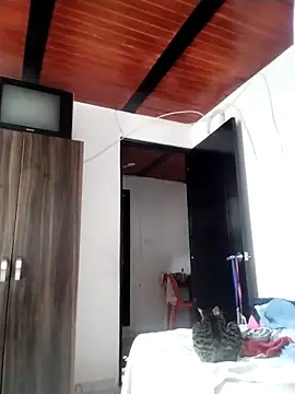 Katyuskka love online show from October 29, 2025, 2:19 pm