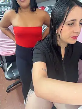 GiaDuque online show from March 10, 2026, 1:05 pm