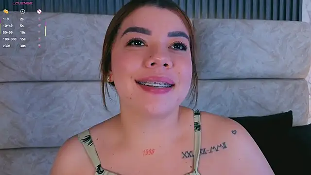 leilapons online show from April 19, 2026, 6:21 pm