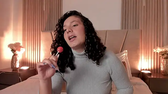 Rachell Jamess online show from October 23, 2025, 3:39 am