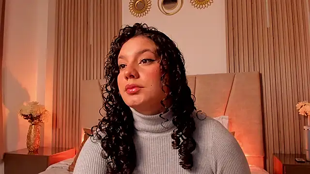 Rachell Jamess online show from November 16, 2025, 3:34 am