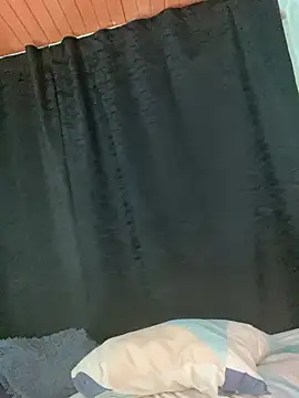 Snapshot of EVAH_LEE_ chatting on July 3, 2026, 3:57 am EVAH LEE online show from July 3, 2026, 3:57 am