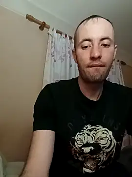 alexpo27 online show from November 21, 2025, 2:32 am