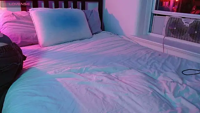 VanessaVipera online show from October 6, 2025, 12:08 am